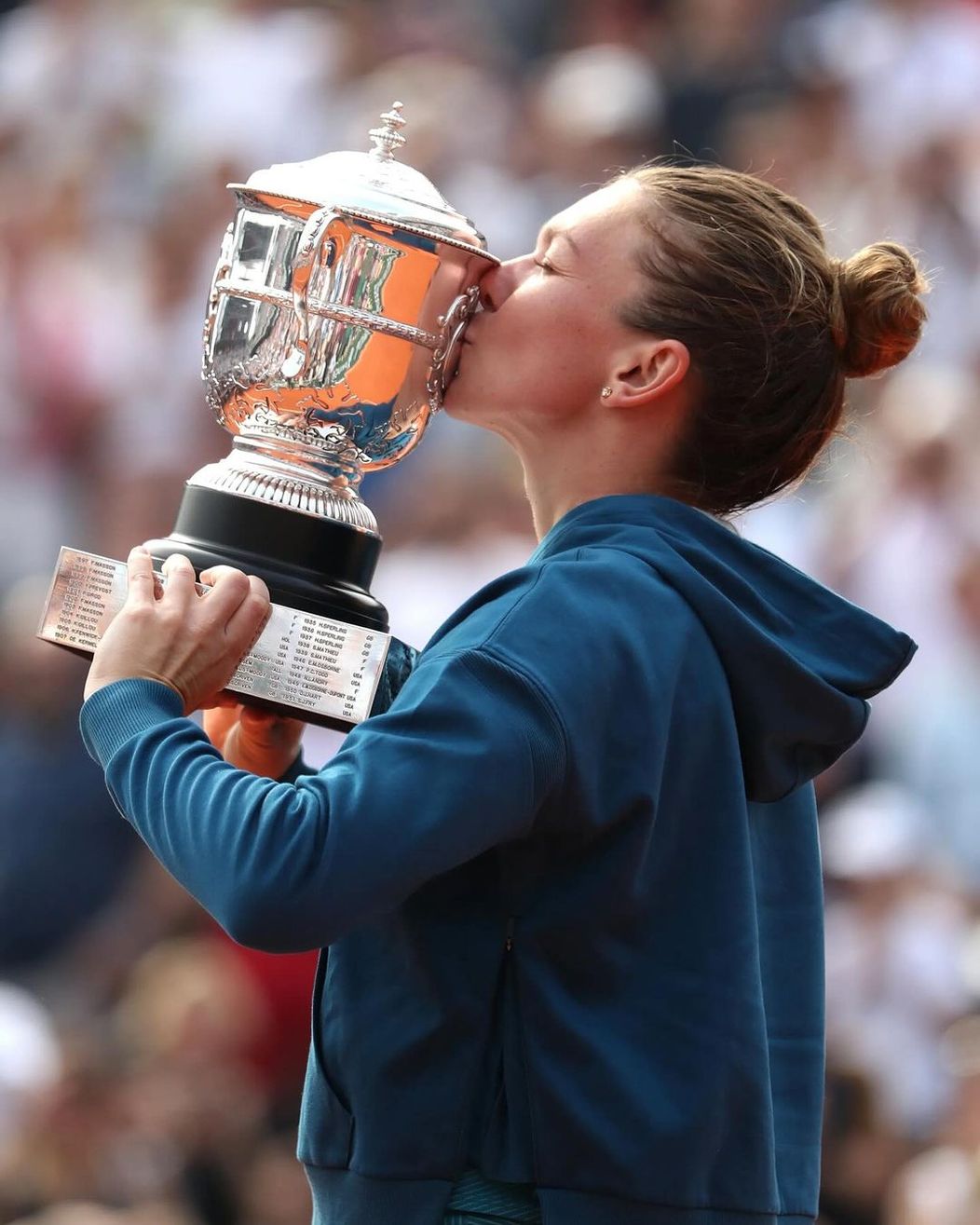 Simona Halep și Tentația Vinerii Mari: 2 Secrete Care Au Schimbat Totul în Cariera Unei Campione
